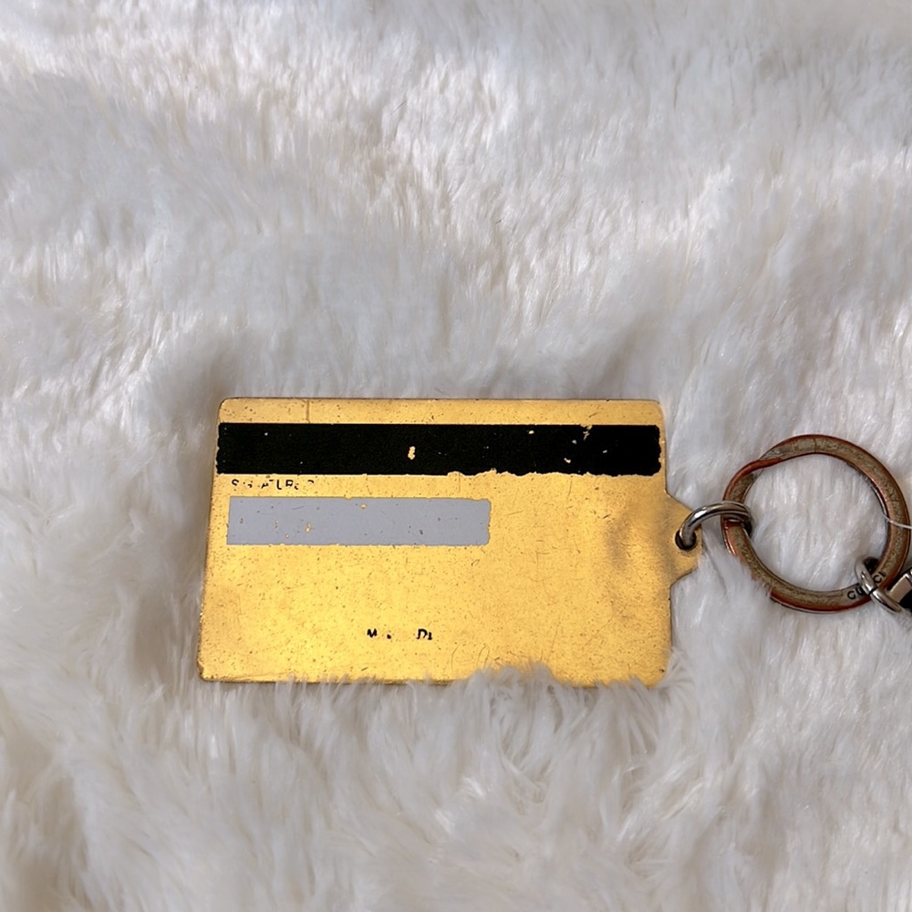 Gucci - Picture 2 of 5